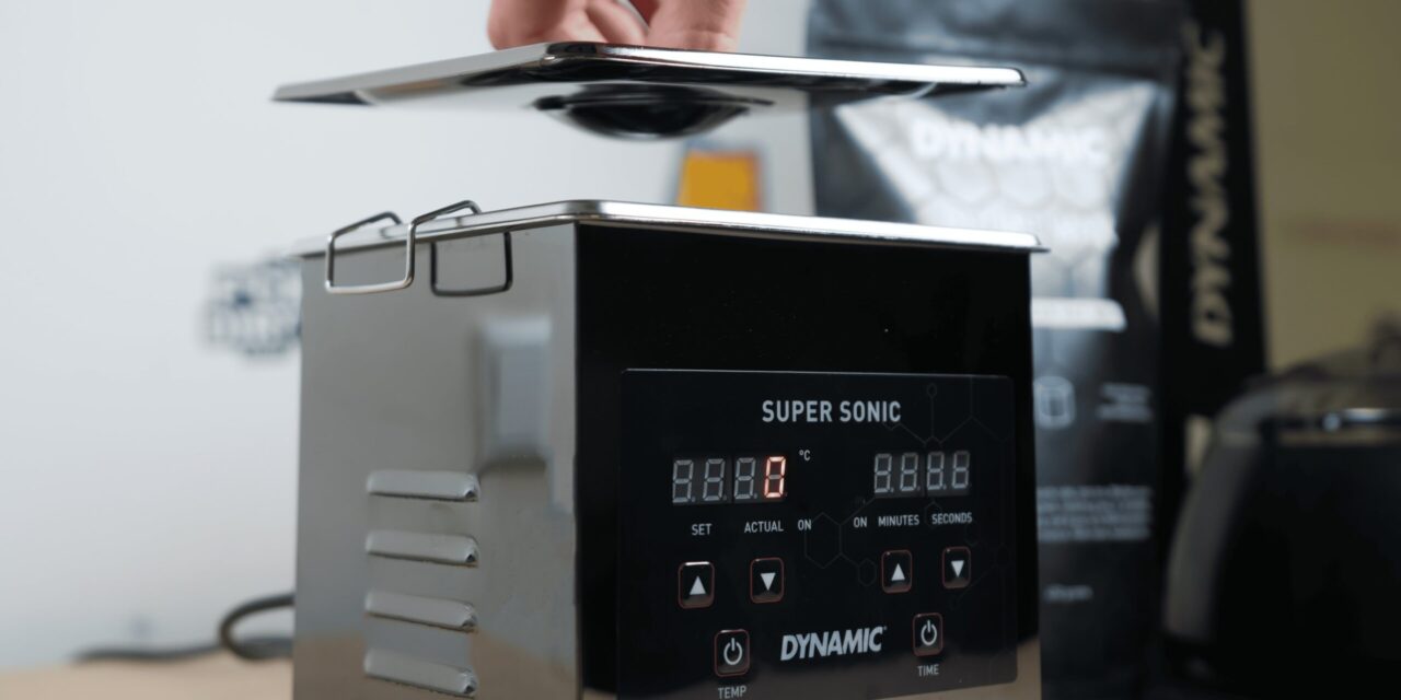 Dynamic onthult ultrasone kettingreiniger en nieuwe hot wax