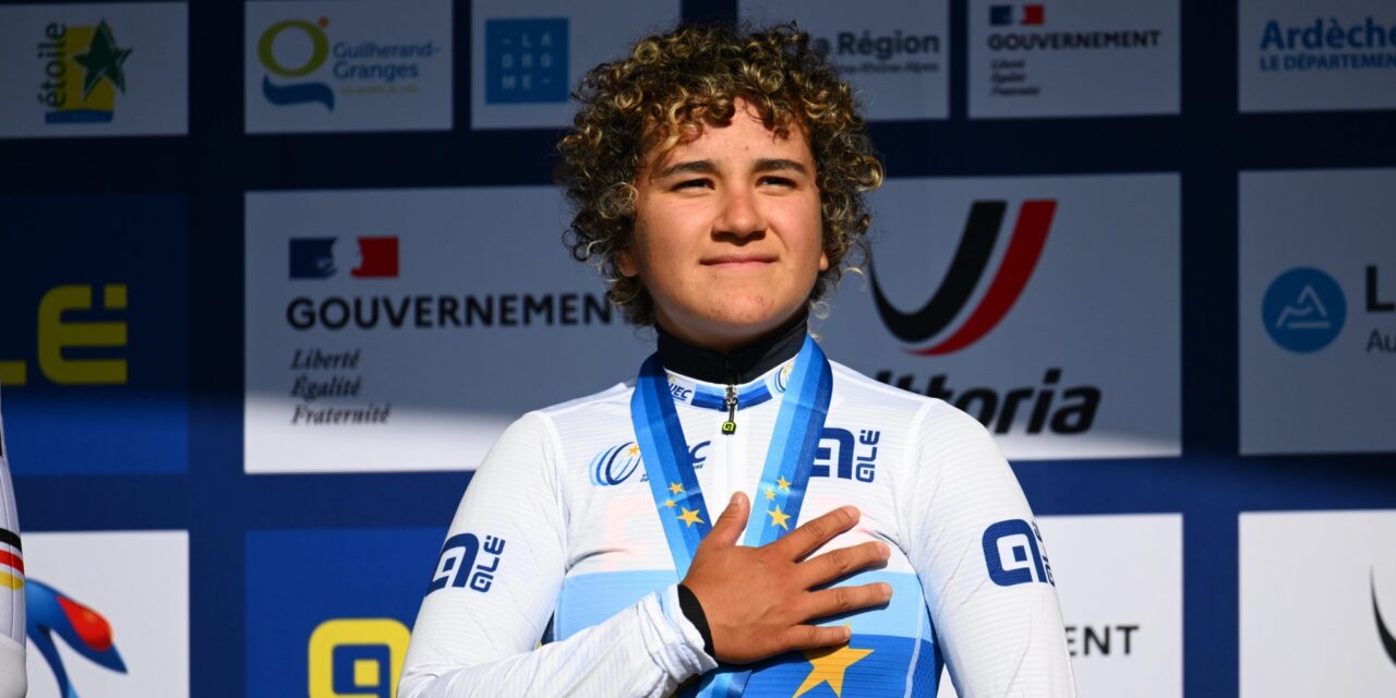 EK 2025: Paula Ostiz prolongeert tijdrittitel bij junioren, net geen medaille voor Megan Arens