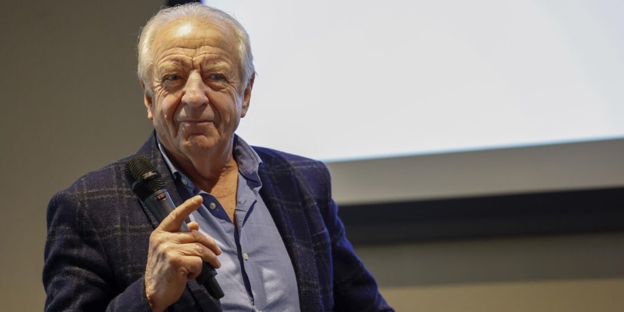 José De Cauwer snapt weinig van transfer Cian Uijtdebroeks naar Movistar