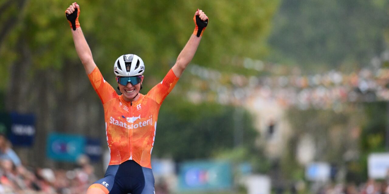EK 2025: Demi Vollering verovert Europese titel na lange solo, ook Anna van der Breggen op podium