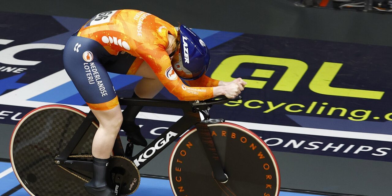 Derde goud én wereldrecord: Hetty Van de Wouw maakt hattrick compleet op kilometertijdrit