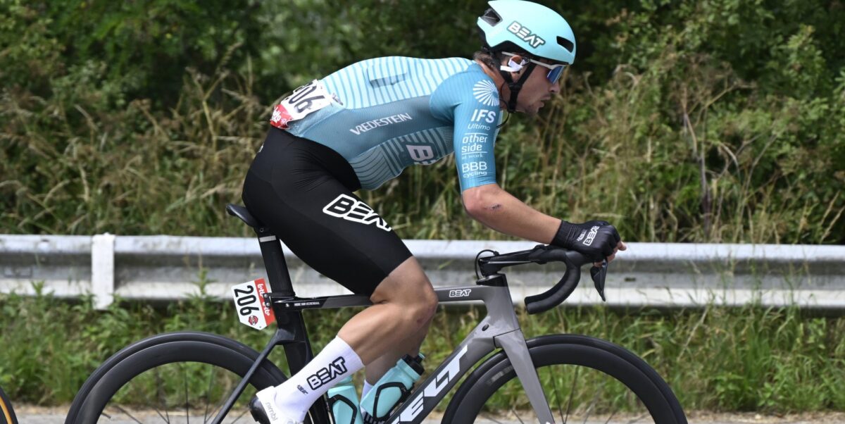 Voormalig toptalent Hidde van Veenendaal (24) neemt afscheid van wielerpeloton