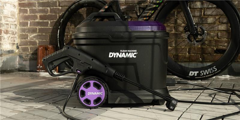 Dynamic presenteert Clean Machine: mobiele drukreiniger voor fietsers