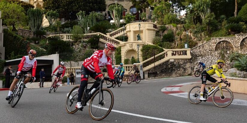 Steven Kruijswijk verkent Vuelta-parcours met bijzondere koninklijke gast