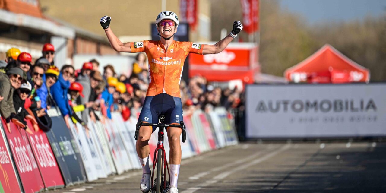 EK veldrijden 2025: Leonie Bentveld kroont zich na onewomanshow tot beloftenkampioen