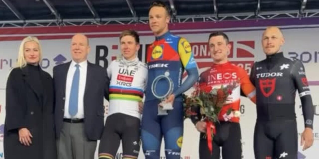 Tadej Pogacar geklopt in het BeKING Criterium, Lorena Wiebes wint wel in Monaco