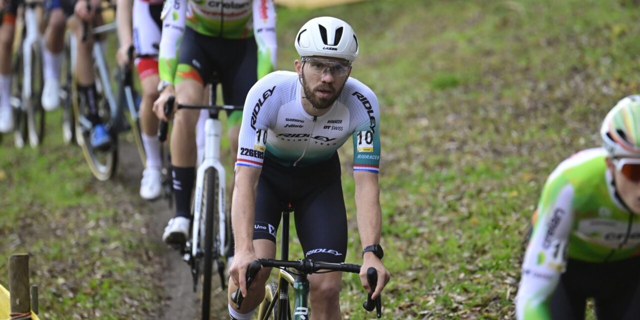 Baaldag voor Joris Nieuwenhuis (8e) en Pim Ronhaar (16e) in Niel: Kon niet eens meer rennen