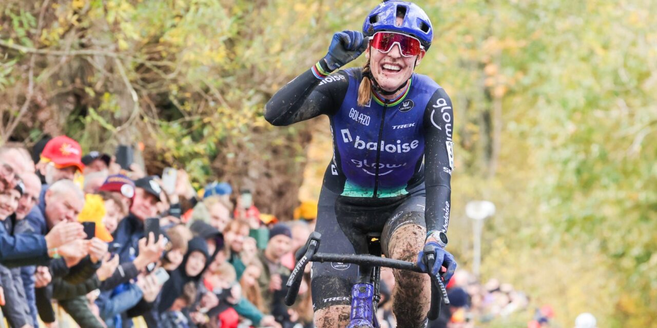 Lucinda Brand houdt piepjonge Célia Gery af in Koppenbergcross, baaldag Fem van Empel