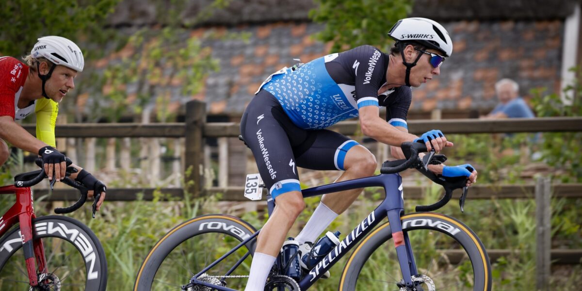 Stijn Daemen hangt op 26-jarige leeftijd zijn koersfiets aan de wilgen