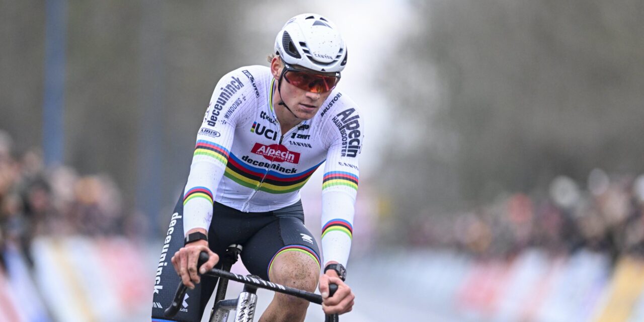 Mathieu van der Poel komt stijlvol in Lamborghini aan in Gavere: “Het zal anders worden dan gewoon”