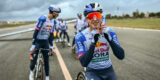 Red Bull-BORA-hansgrohe kiest in 2026 voor wit tenue met blauwe mouwen