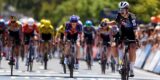 Ally Wollaston opent WorldTour-seizoen met zege in Tour Down Under, Femke Gerritse derde
