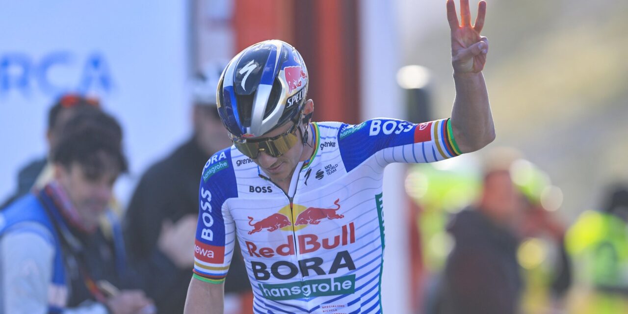 Opnieuw geen maat op Remco Evenepoel, dit keer in Trofeo Andratx-Pollenca