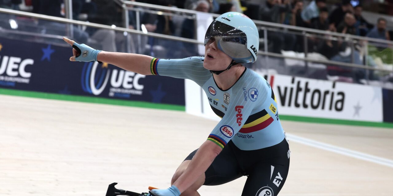 Imponerende Lotte Kopecky heerst en grijpt EK-goud in afvalkoers