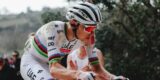 Na Fabian Cancellara heeft nu ook Tadej Pogacar een eigen gravelstrook in Strade Bianche