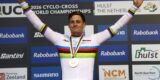 Met zijn achtste wereldtitel schrijft Mathieu van der Poel op héél veel manieren geschiedenis