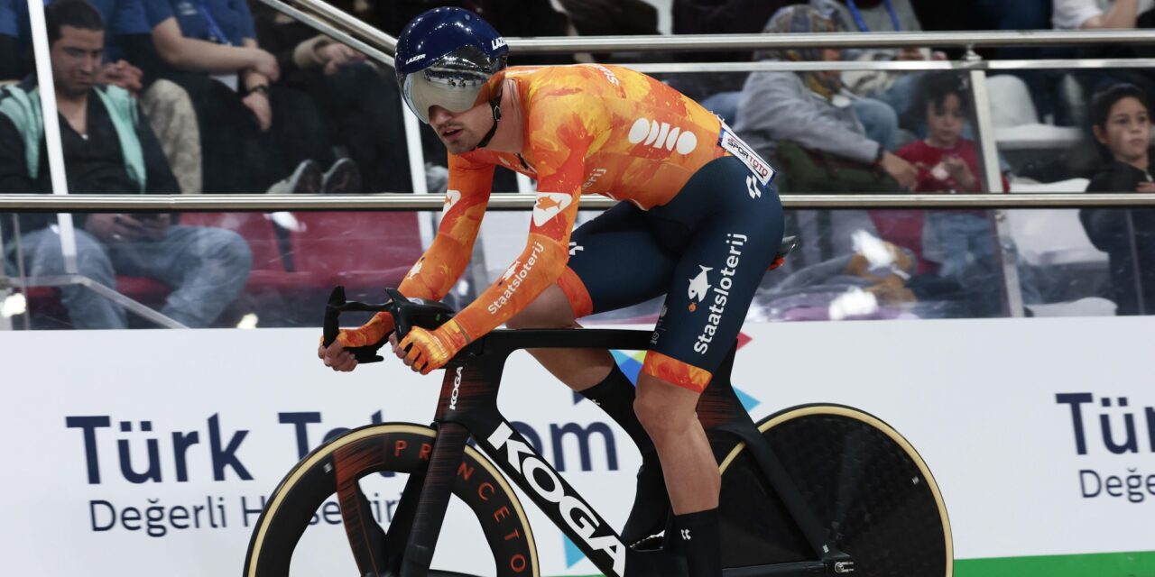 Yanne Dorenbos snelt naar EK-zilver op het Omnium