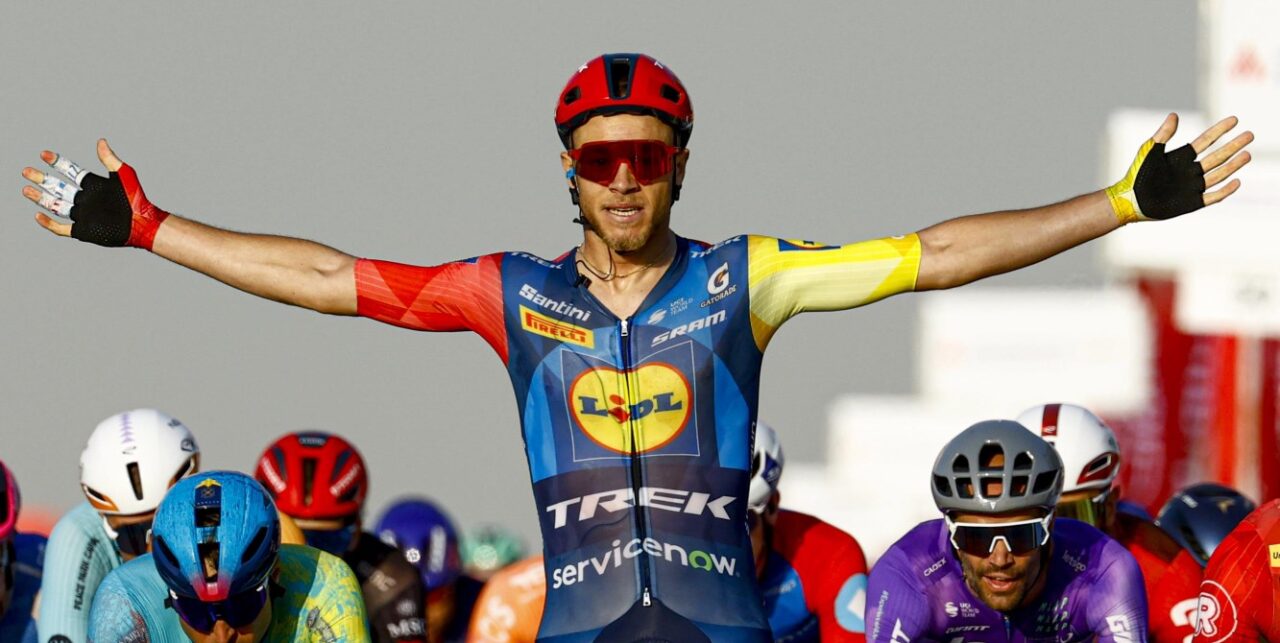 Jonathan Milan boekt tweede ritzege op rij in UAE Tour