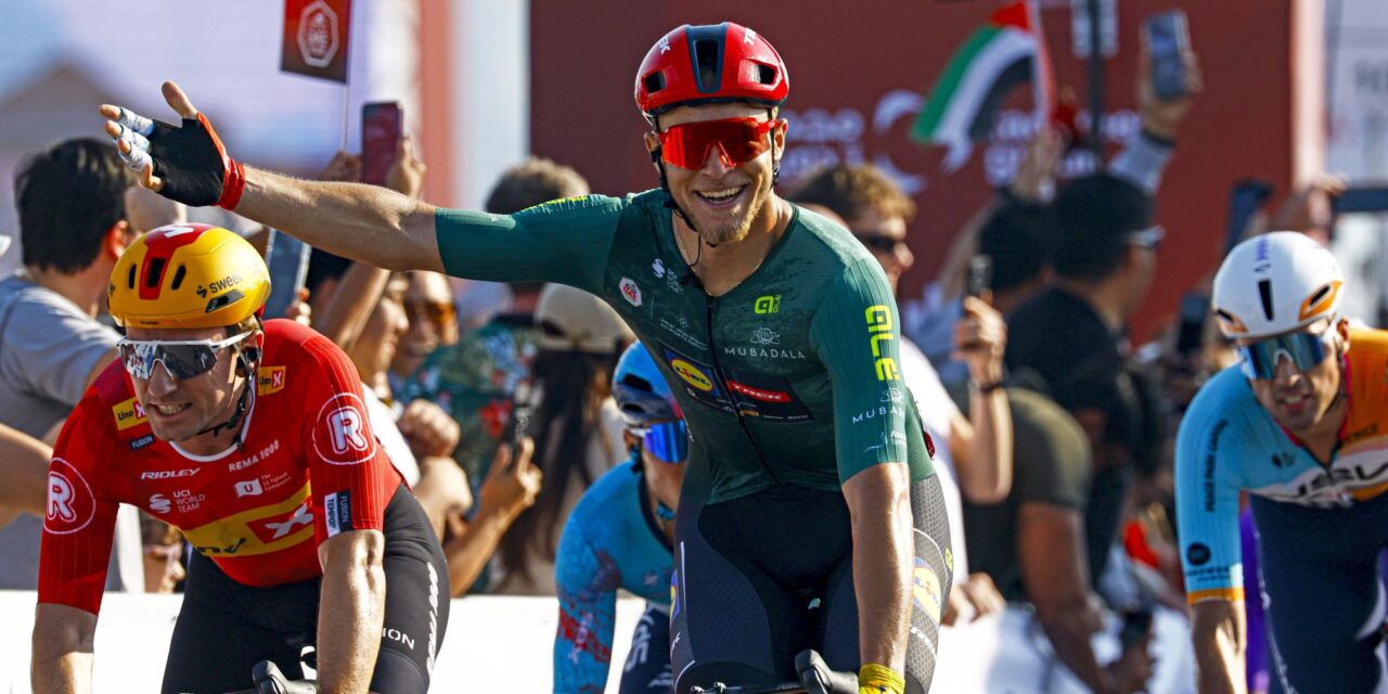 Superieure Jonathan Milan snelt naar derde ritzege in UAE Tour, Del Toro is eindwinnaar
