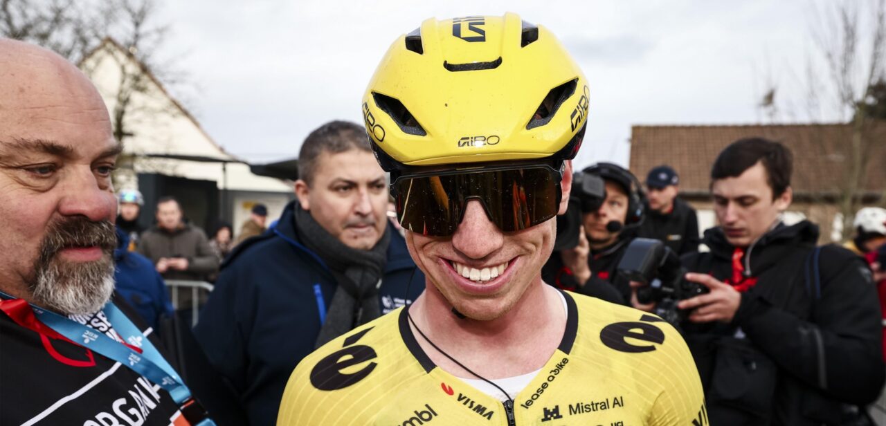 Visma | Lease a Bike doet het rustig aan met Matthew Brennan: Heeft op heel dun lijntje gebalanceerd