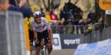 Isaac Del Toro opnieuw leider in Tirreno-Adriatico: “Ik heb het wel vaak moeten proberen, hè?”