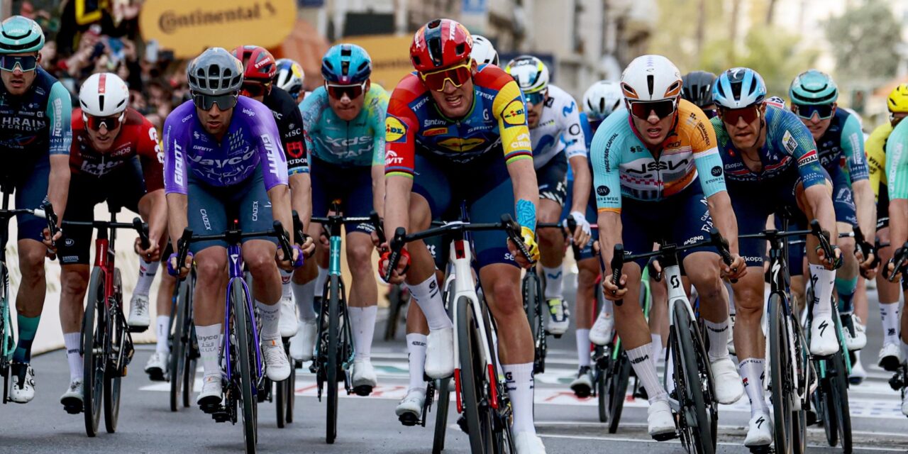 Mads Pedersen vierde bij comeback in San Remo: “Dit had ik echt niet verwacht”