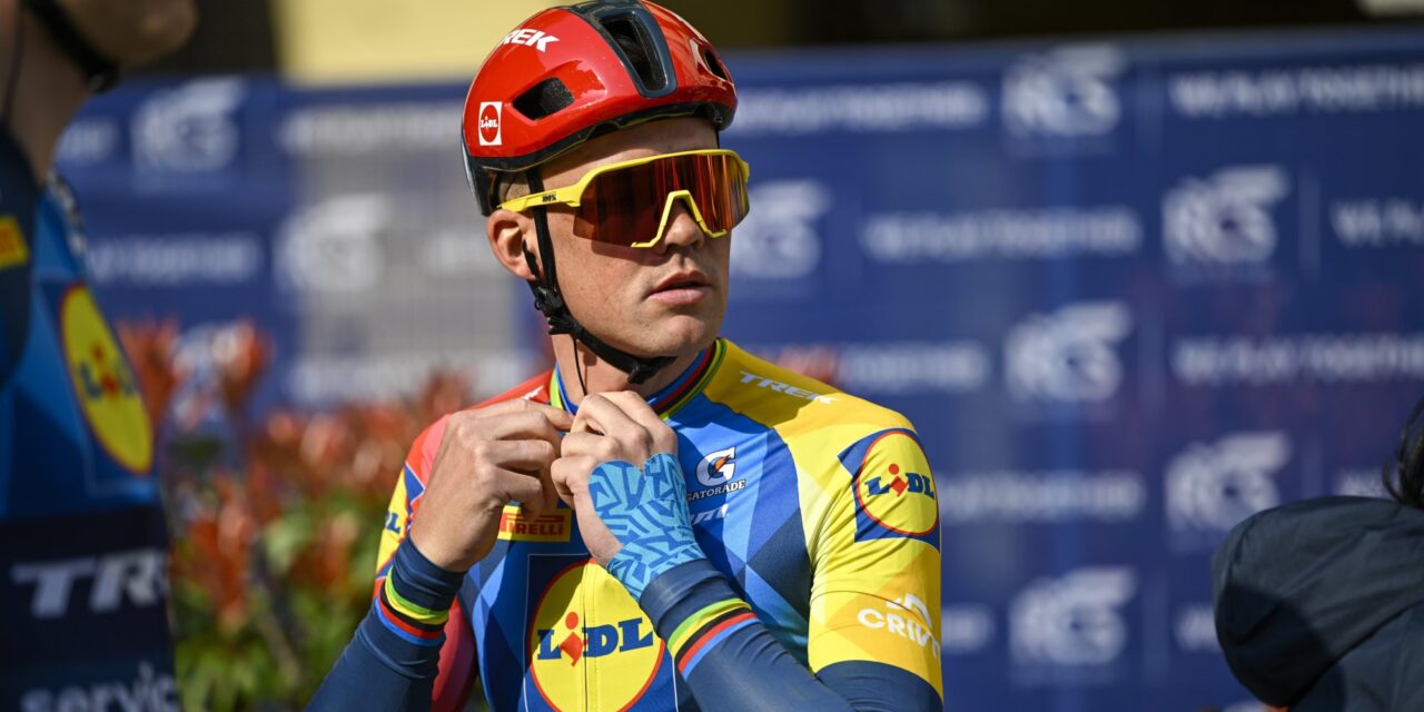 Mads Pedersen past voor In Flanders Fields