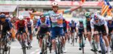 Brady Gilmore sprint naar zege in slotrit Ronde van Catalonië, Vingegaard stelt eindzege veilig