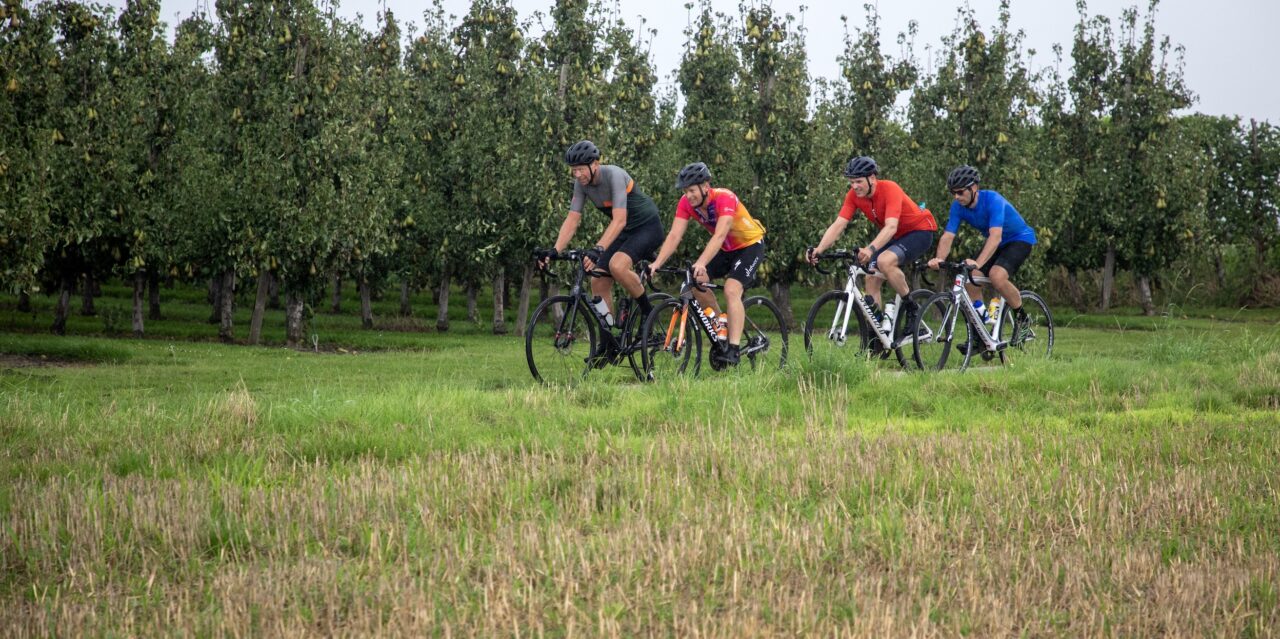 De échte Ronde van Vlaanderen: zeven dagen en 860 kilometer langs de Vlaamse grenzen