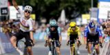 Geen onemanshow, maar Tadej Pogacar slaat wel dubbelslag in Ronde van Romandië