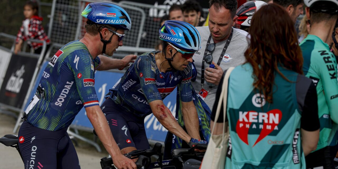 Mikel Landa verlaat de Ronde van het Baskenland na zware val door dokterswagen