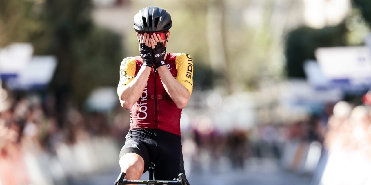 Nog niet versleten: Ion Izagirre wint GP Miguel Indurain in afscheidsjaar
