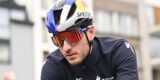 Tim van Dijke beleeft gekte rond Remco Evenepoel in de Ronde vanop de eerste rij