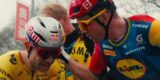 “Ik heb zóveel respect voor jou”: Mads Pedersen troost balende Wout van Aert
