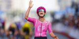 Kerbaol slaat met late uitval toe in Vuelta Femenina, Kopecky strandt weer op plek twee