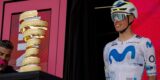 Enric Mas reed halve Giro met shirt van vrouwenploeg: “We hebben veel gelachen”