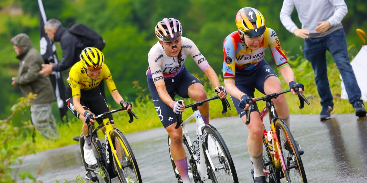Anna van der Breggen na dubbelslag op loeisteile Alto Les Praeres: Nog nooit zoiets gezien