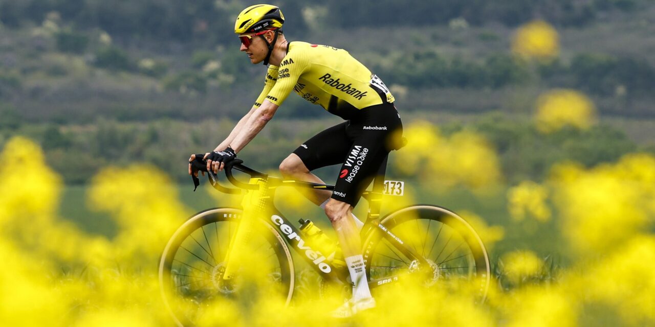 Giro 2026: opgave Wilco Kelderman na valpartij in tweede rit
