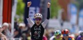 Dominika Wlodarczyk blijft Mischa Bredewold net voor in tweede rit Itzulia Women