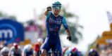 Giro 2026: Alec Segaert verrast peloton met late uitval en boekt sensationele zege