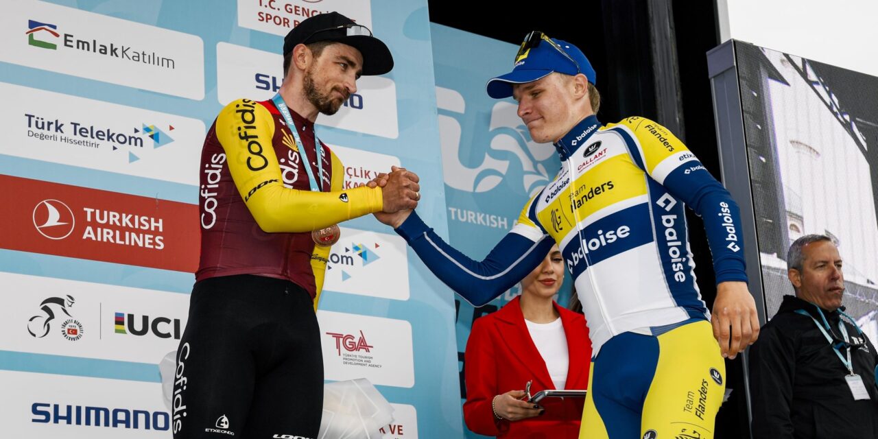 Succesweek Tom Crabbe eindigt met derde zege: Maar sprintveld op BK nog lastiger