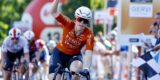 Topfavoriete Charlotte Kool sprint met overmacht naar zege in GP Mazda Schelkens