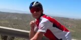 Remco Evenepoel geniet op geheel eigen wijze van landstitel van zijn Arsenal