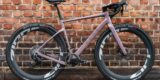 Noors fietsenmerk FARA presenteert gravelbike met ruimte voor banden van 57 mm