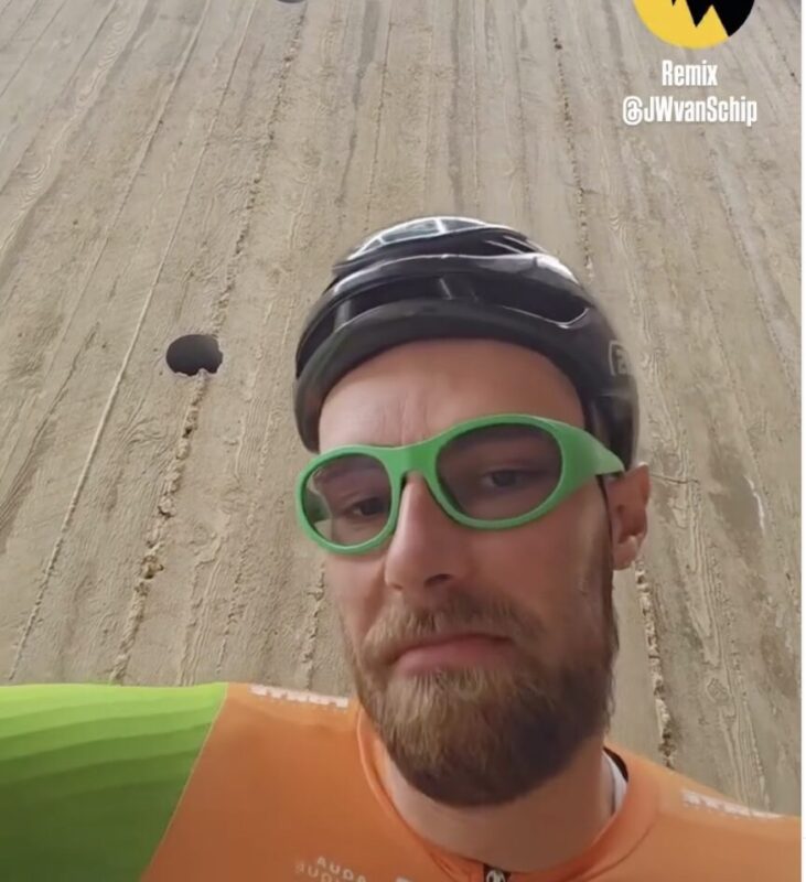 Jan-Willem van Schip woedend na diskwalificatie in Tour of Hellas: Wat een verdriet, wat een kutsport