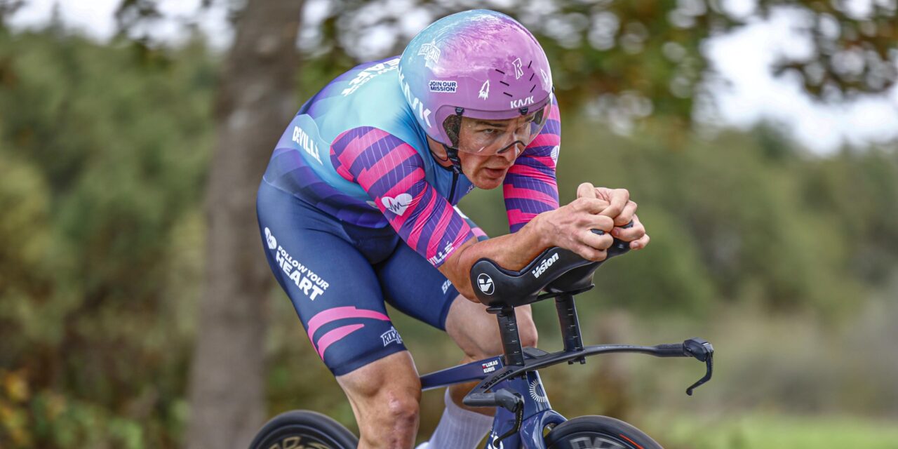 Lukas Kubis herovert nationale tijdrittitel, Ethan Hayter voltooit kwartet in Groot-Brittannië