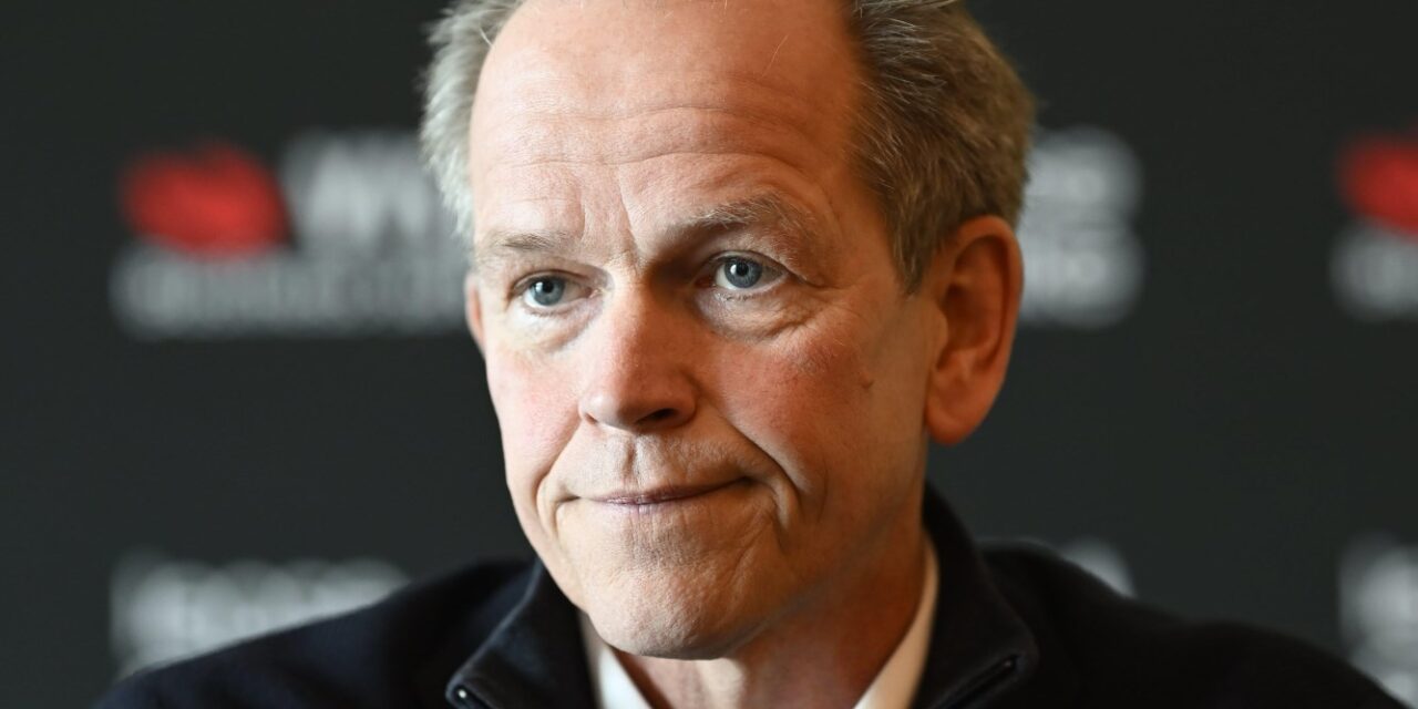 Richard Plugge reageert op interesse Visma in Paul Seixas: Moeten naar de toekomst kijken