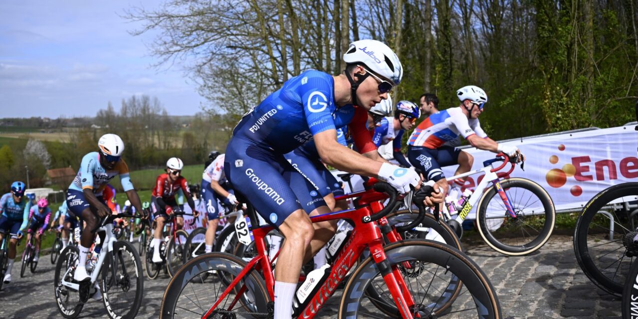 Thibaud Gruel de snelste in Route dOccitanie, derde plek voor Visma | Lease a Bike