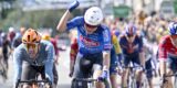 Jasper Philipsen de snelste in Copenhagen Sprint, massale val schakelt Groenewegen en Merlier uit