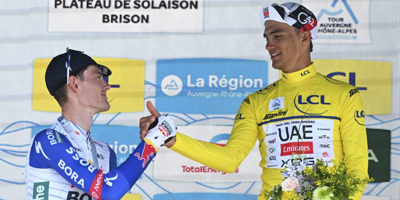 Tuckwell overdonderd door podiumplek in Tour Auvergne: Maxim Van Gils heeft me gered
